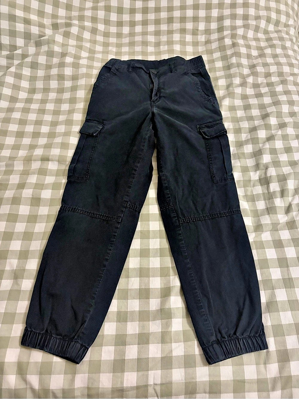 American Eagle Navy Cargo Jogger Pants, Super Stretch, Size 4 Regular